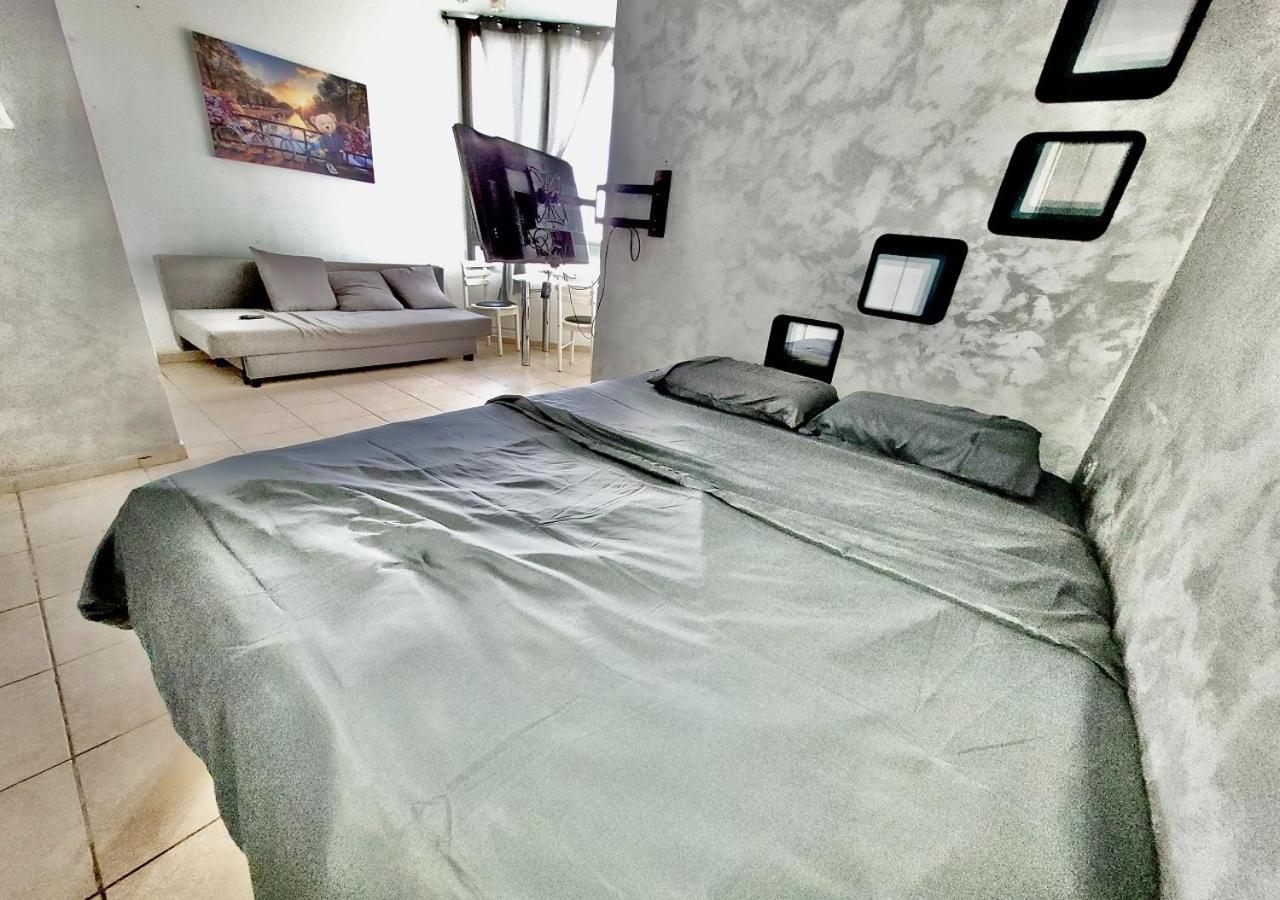 סטודיו על הים Apartamento Bat Yam Exterior foto
